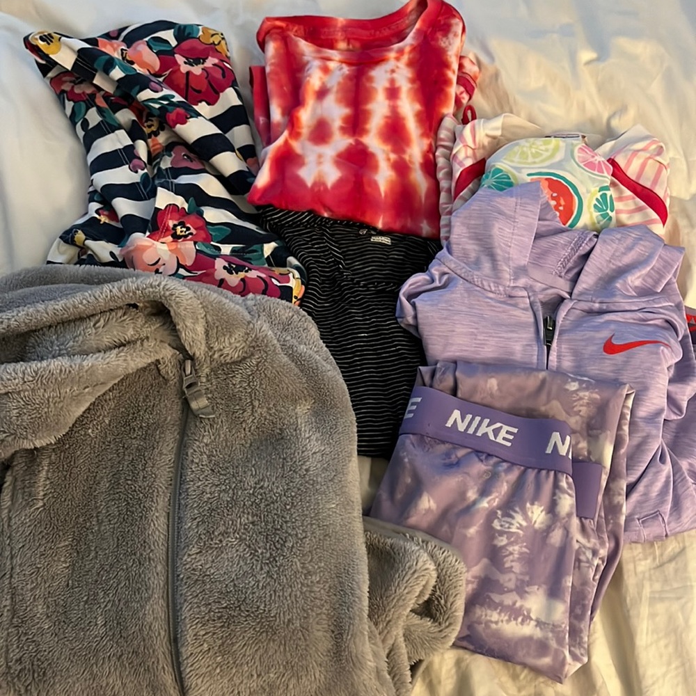 Lot of size 6 girls